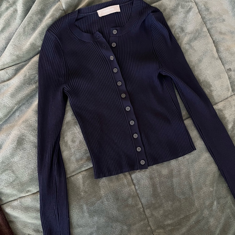 NWOT Everlane Navy Ribbed Cropped Button-Up Cardigan